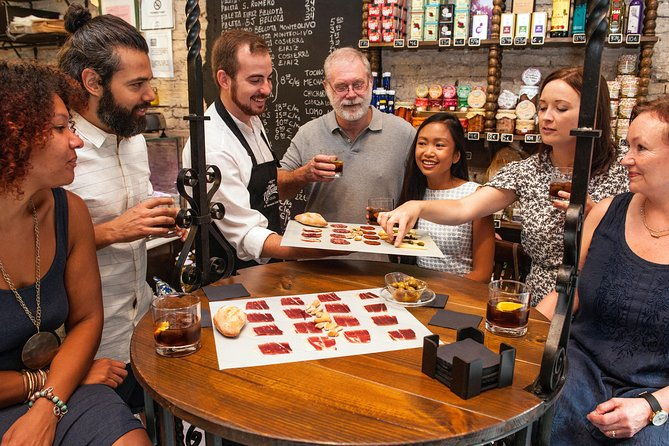 devour-seville-tapas-wine-small-group-tour-with-flamenco-show