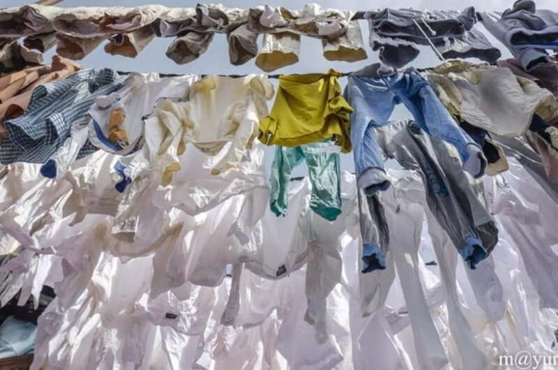 Dhobi Ghat Laundry and Dharavi Slum Tour with Local Train - Why This Tour Is Worth Considering