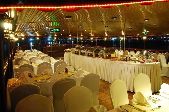 Dhow Cruise Dubai Marina - Buffet Dinner & Transfer in Dubai - Who Will Love This Experience?