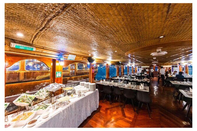 Dhow Cruise with Dinner at Dubai Al Seef - Who Should Consider This Tour?