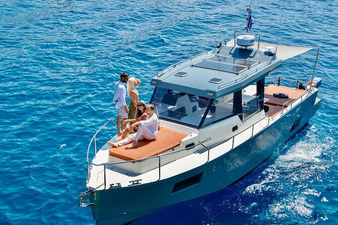 diamond-36-private-motor-yacht-caldera-cruise