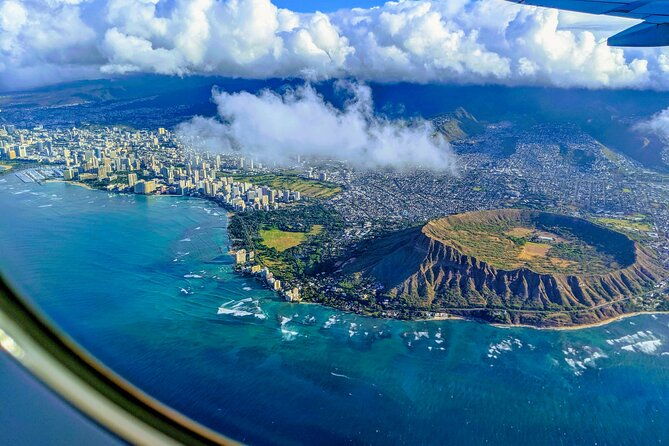 diamond-head-hike-in-hawaii-with-pickup-and-drop-off