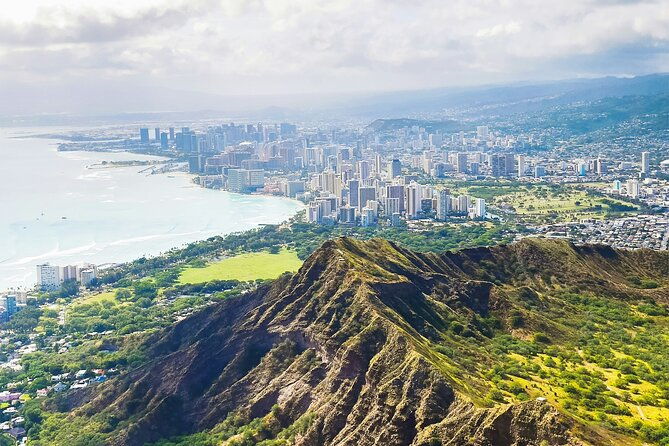 diamond-head-hike-in-hawaii-with-pickup-and-drop-off