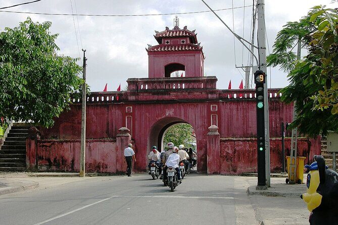 Dien Khanh and Khanh Vinh Cultural and Nature Exploration - Key Points