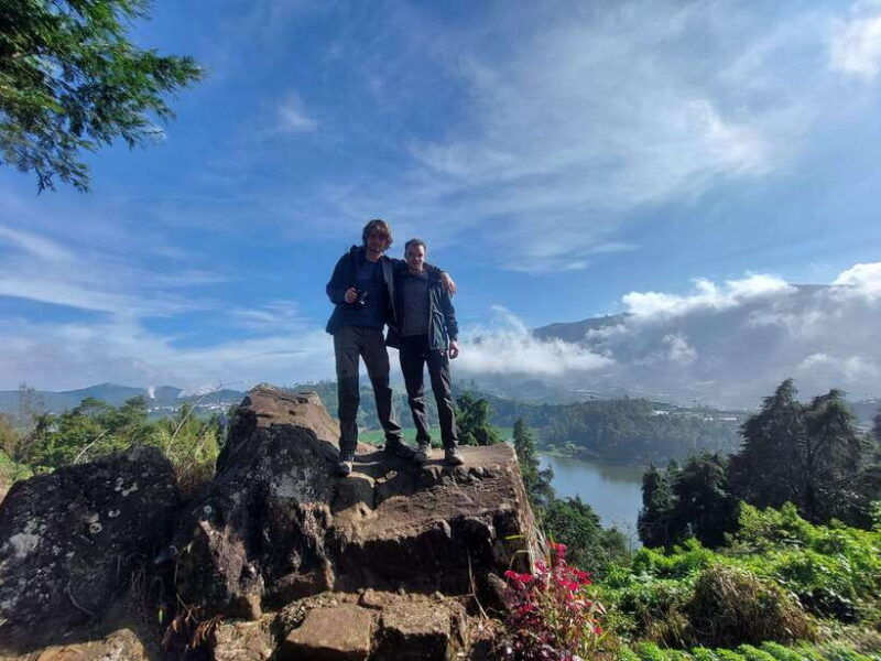 dieng-plateau-sikunir-golden-sunrise-trip-with-guide
