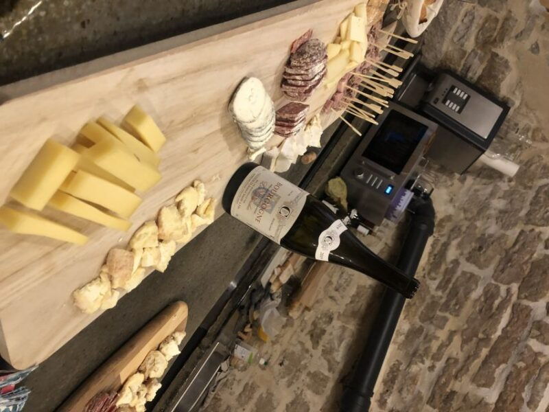 dijon-cheese-and-burgundy-wine-tasting-workshop