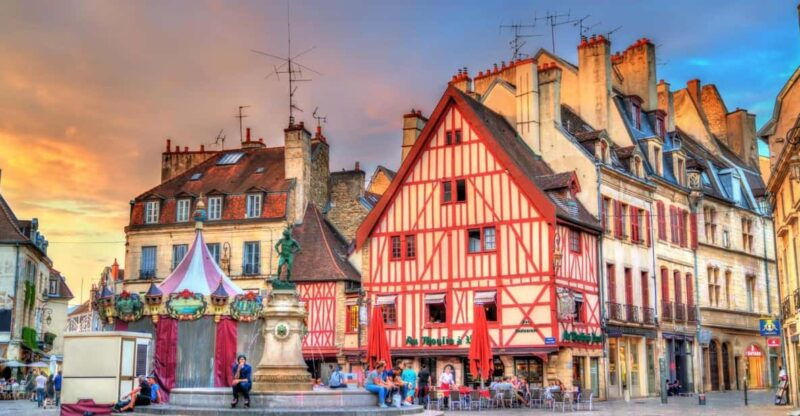 dijon-express-walk-with-a-local-in-60-minutes