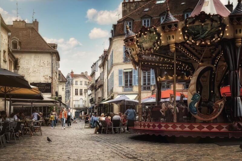 dijon-private-walking-tour-discover-history-heritage