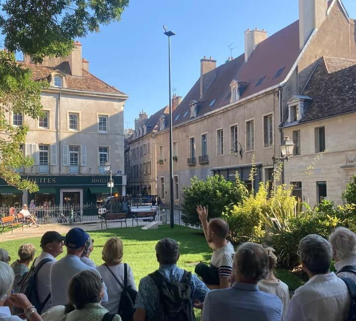 Dijon: Public Art Tour with French-Speaking Guide - Exploring the Itinerary in Detail