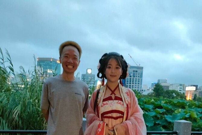 dine-like-a-local-in-ueno-market-food-tour-with-friendly-guide