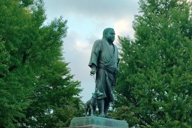 dine-like-a-local-in-ueno-market-food-tour-with-friendly-guide