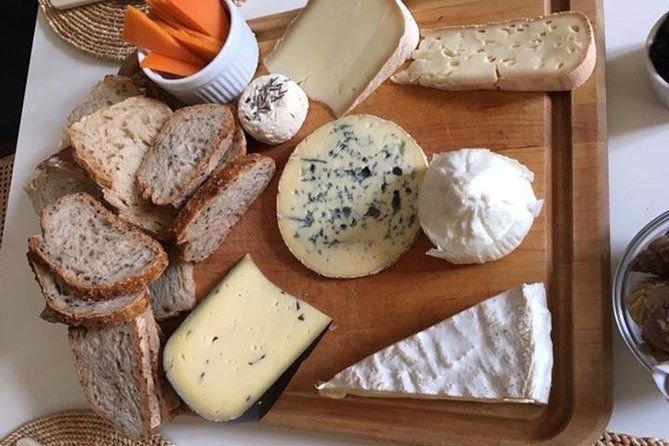 dine-with-a-bordeaux-local-in-a-chartrons-jardin-public-home