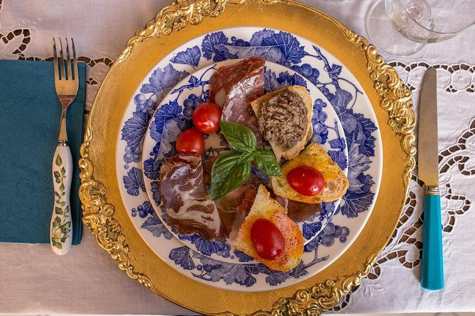 dining-experience-at-a-locals-home-in-san-miniato-with-show-cooking