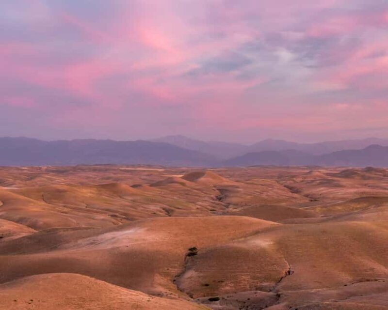 Dinner at Agafay Desert In Berber Camp with Sunset And Show - A Closer Look at the Agafay Desert Dinner Tour  
