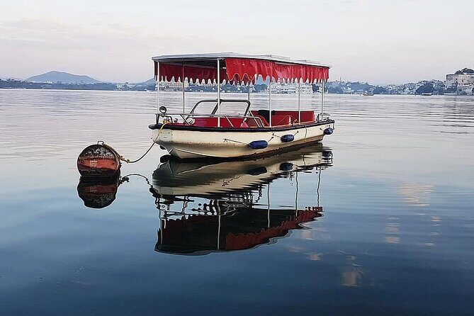 Dinner at Jag Mandir Island with Boat Ride on Lake Pichola - Udaipur - Frequently Asked Questions