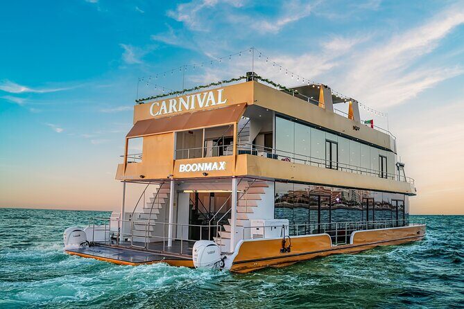 Dinner Cruise with Multi Show Boonmax Carnival - Key Points