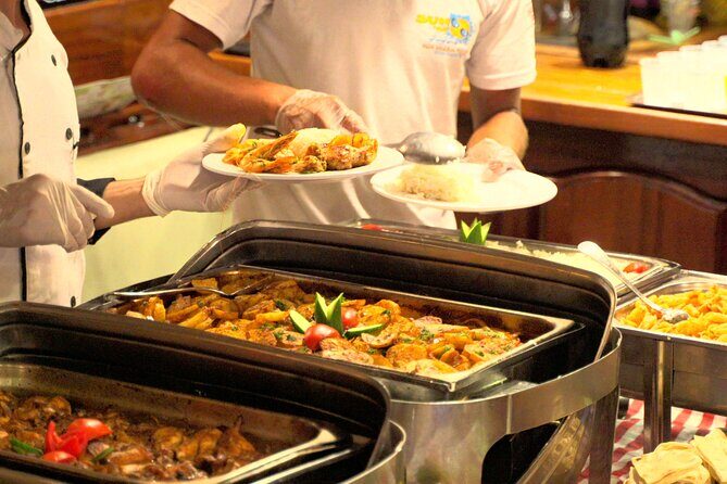 Dinner Cruise with Oriental Show & Seafood Buffet from Sharm El Sheikh - Key Points