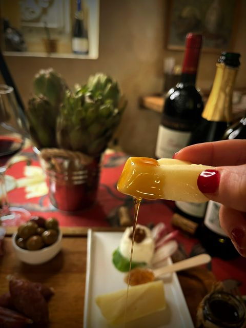 dinner-food-tasting-with-wine-pairing-experience-trastevere