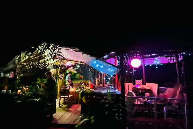 dinner-in-the-secret-garden-of-guyana-with-the-singing-chef
