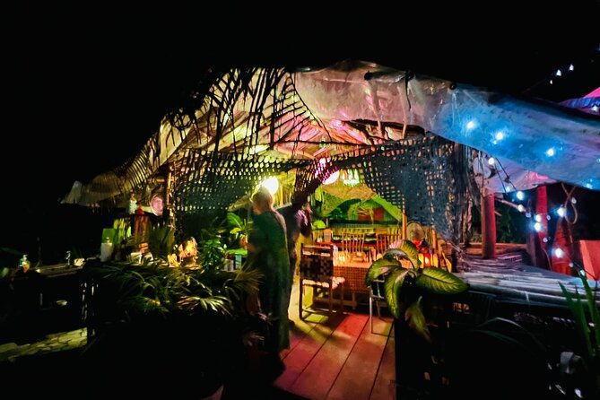 dinner-in-the-secret-garden-of-guyana-with-the-singing-chef