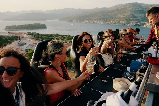 dinner-in-the-sky-dubrovnik-dine-50m-above-ground