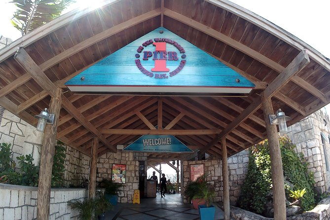 dinner-or-lunch-at-pier-one-montego-bay-food-tour