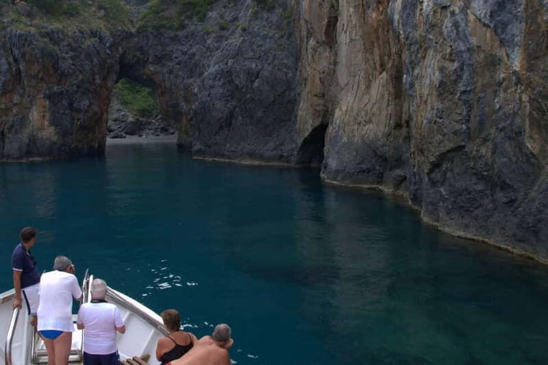Dino Island & Arcomagno Eco-Boat Tour - FAQs