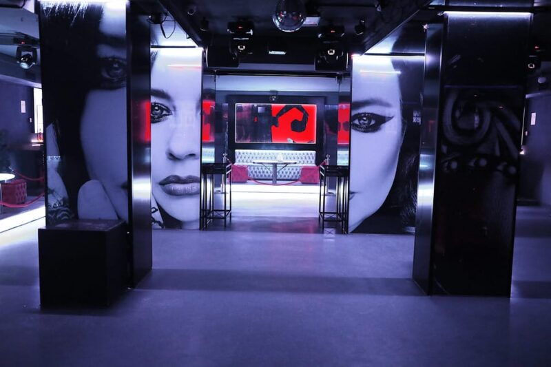 disco-night-at-la-cartuja-10-cruz-street-madrid