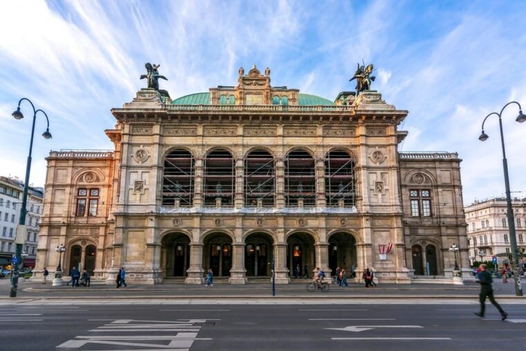 discover-10-things-to-do-in-vienna-ultimate-walking-tour