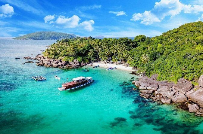 Discover 2 Islands of Phu Quoc by boat - FAQ