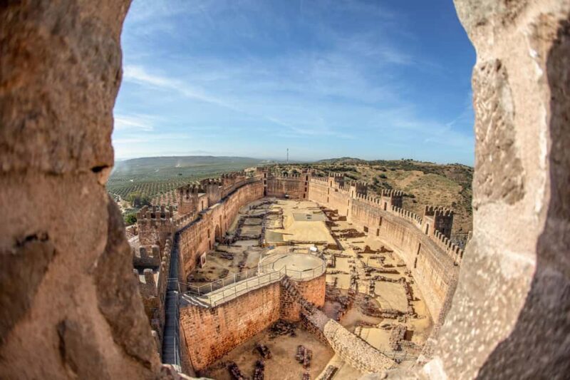 Discover 3 works of art in Baños de la Encina - Bury al Hamma Castle: A Fortress with a Story
