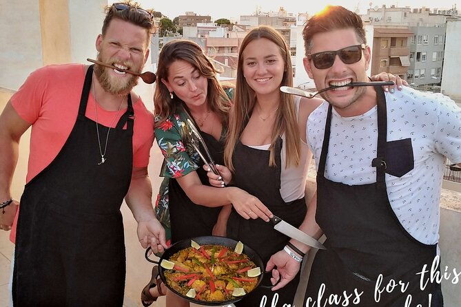 discover-5-secrets-of-spanish-paella-with-a-local