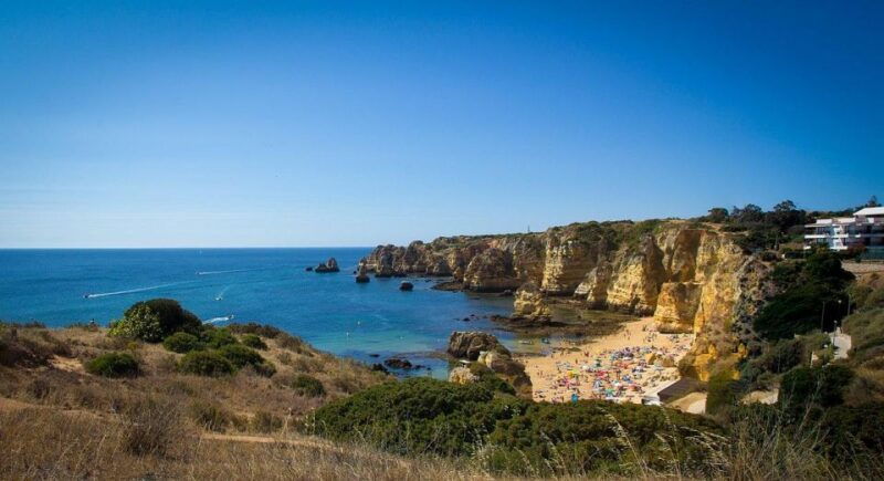 discover-algarve-a-day-journey-from-lisbon