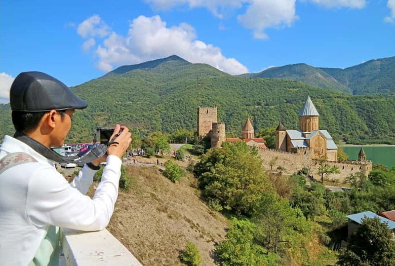 Discover Ananuri, Gudauri, & Kazbegi Guided Day Tour - What Travelers Are Saying