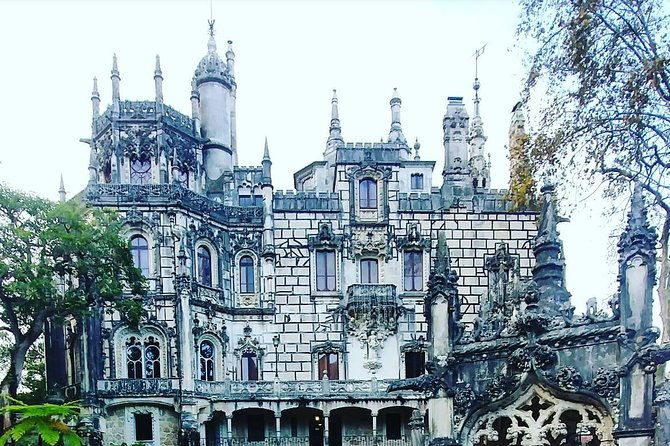 discover-and-feel-sintras-wonderland-small-group-tour