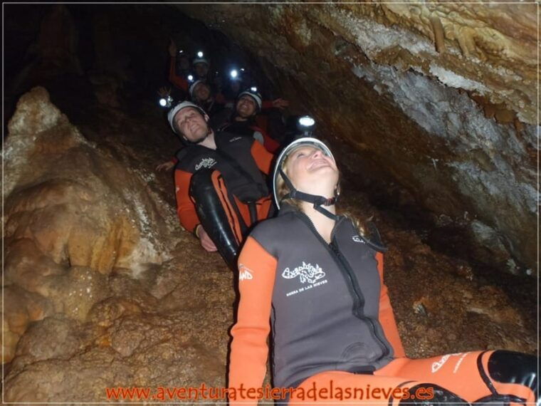 discover-and-get-started-in-caving-in-malaga