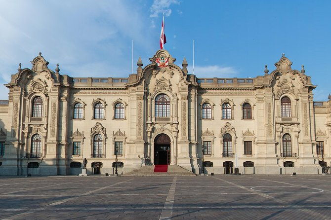 discover-authentic-flavors-street-food-tour-in-lima