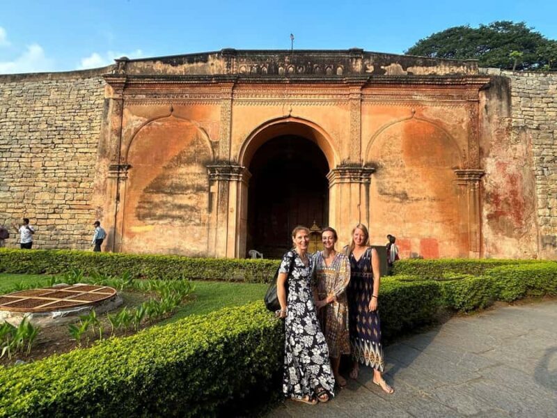 Discover Bangalore Through the Ages  Guided Tour with Lunch - Starting the Day: Pickup and Introduction