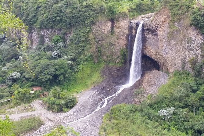 discover-banos-and-the-jungle-in-3-days-2-nights
