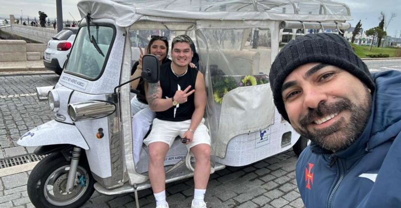 discover-beautiful-lisbon-aboard-a-tuk-tuk