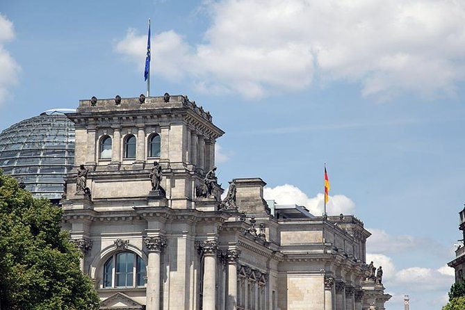 discover-berlin-half-day-walking-tour