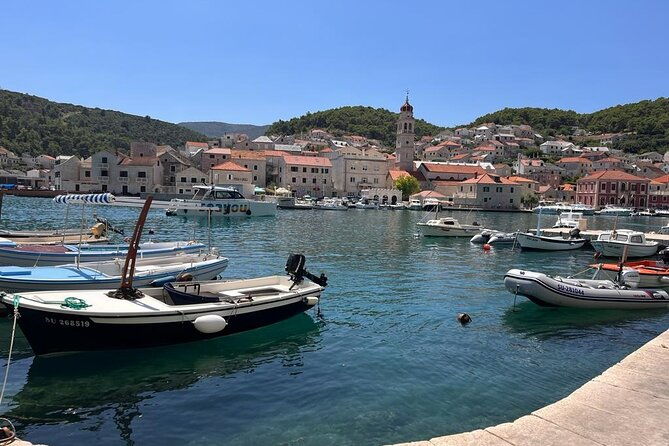 discover-brac-island-by-boat-visit-bol-and-secluded-bays-2