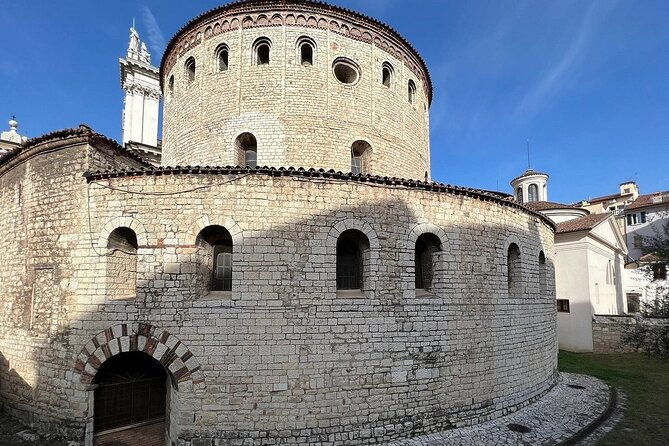discover-brescia-private-city-exploration-game