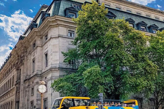 discover-buenos-aires-24-hour-tourist-bus-for-foreigners