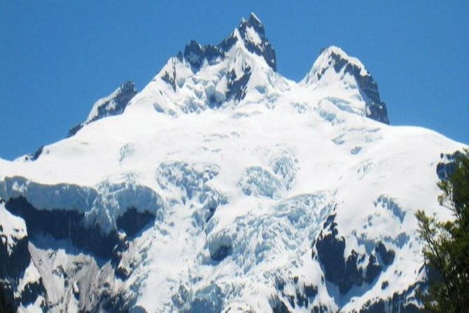 discover-cerro-tronador-with-ventisquero-negro-glacier