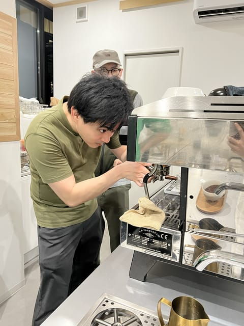 discover-coffee-experience-latte-art-workshop-at-tokyo