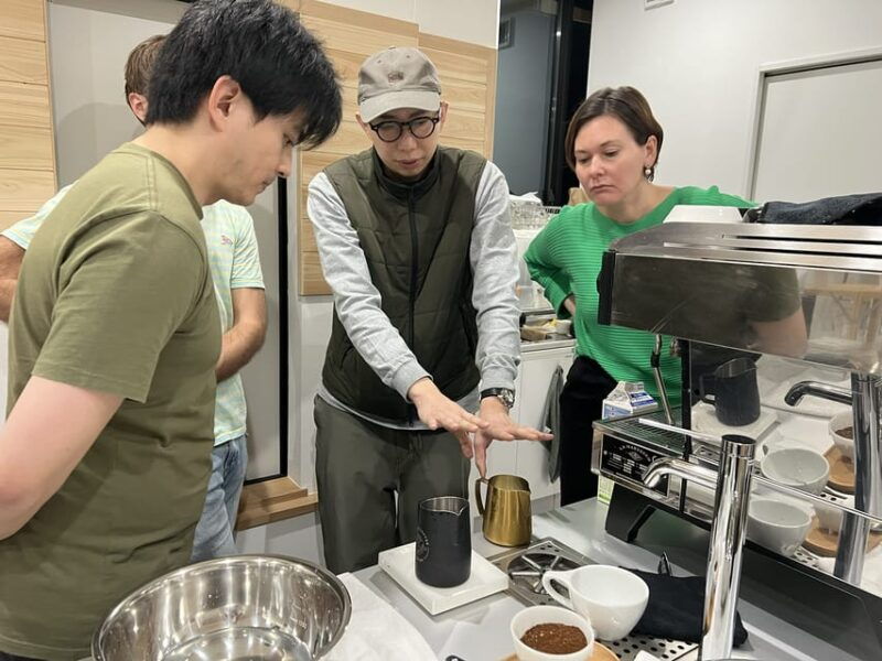 discover-coffee-experience-latte-art-workshop-at-tokyo