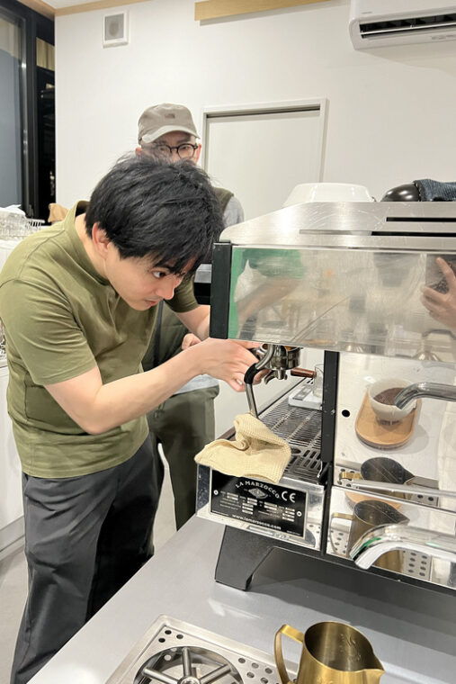 discover-coffee-experience-latte-art-workshop-at-tokyo