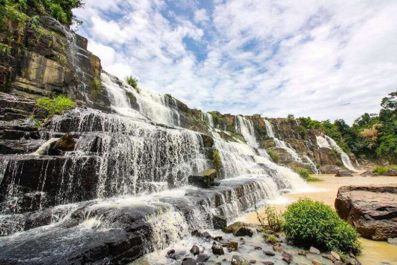 discover-da-lat-waterfalls-pagodas-traditional-villages