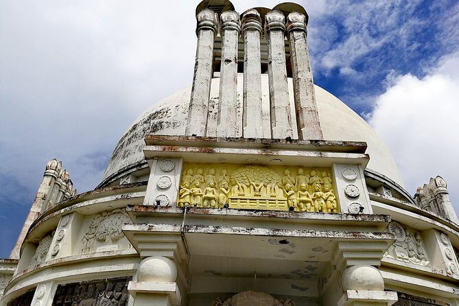 Discover Dhauli Shanti Stupa Bhubaneswar(Guided Halfday Sightseeing Tour by Car) - Lingaraj Temple Road